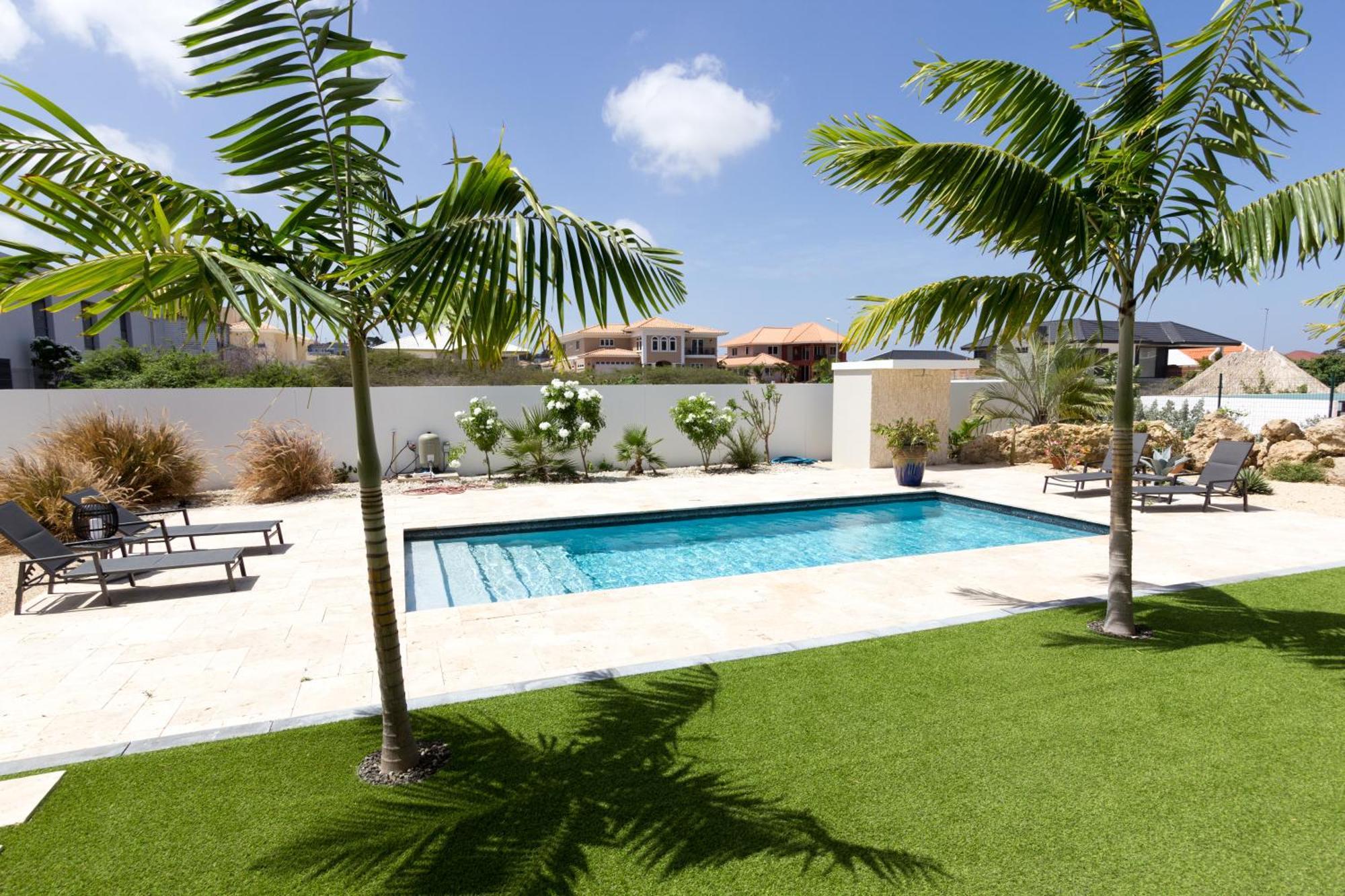 Goudhaen Luxury Private Apartments Jan Thiel Beach Zewnętrze zdjęcie