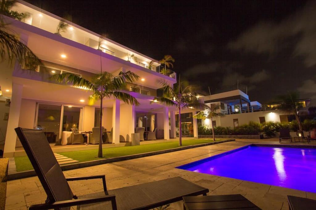 Goudhaen Luxury Private Apartments Jan Thiel Beach Zewnętrze zdjęcie